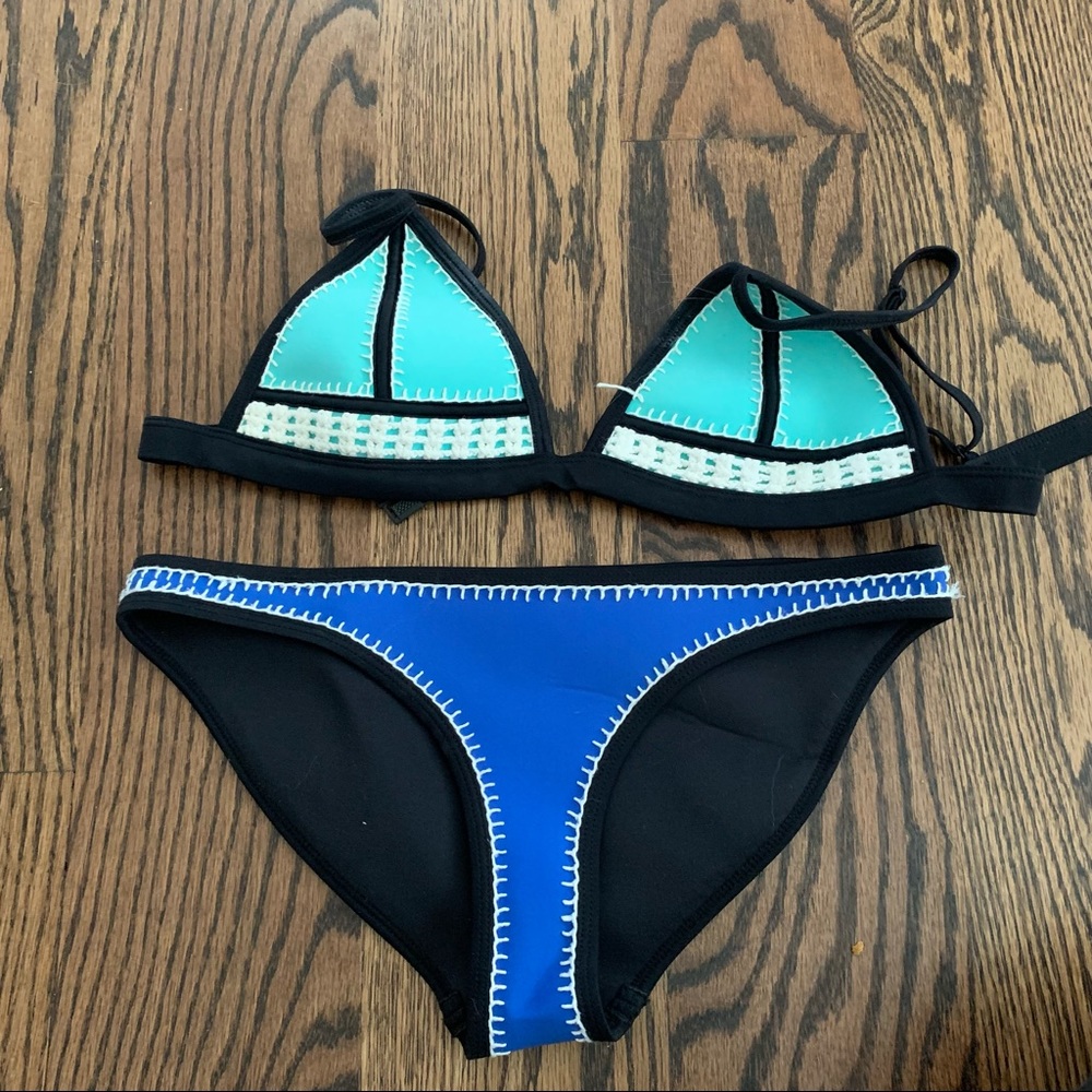triangl bikini